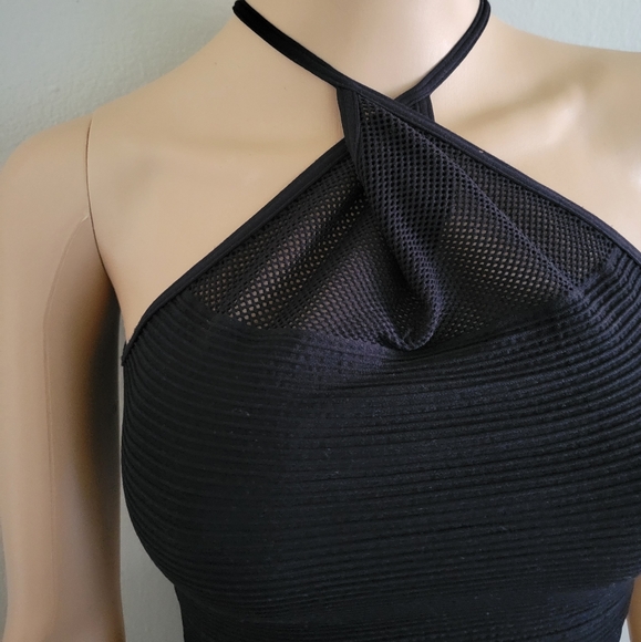 NWOT! BLACK BCBG GENERATION RIBBED CRISS CROSS MESH HALTER/CROP TOP - Picture 6 of 8